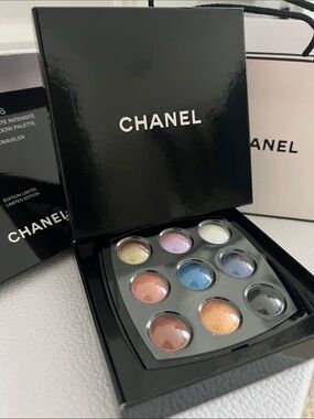 CHANEL Les 9 Ombres - 849 The Space Traveler